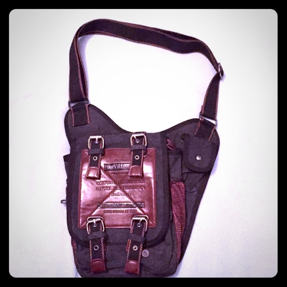 ruyi huang messenger bag